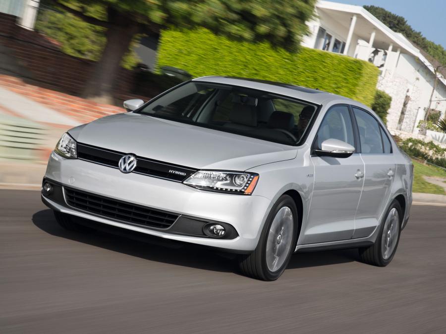  Volkswagen Jetta Hybrid 2012 года  (US) (фото 9 из 24)